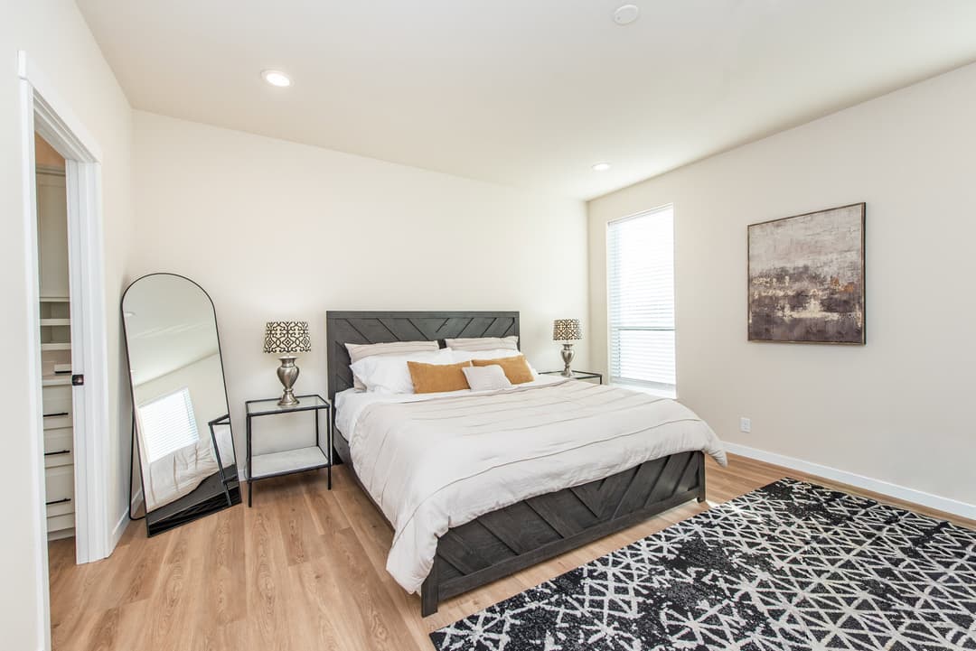 The homestead  bedroom home features