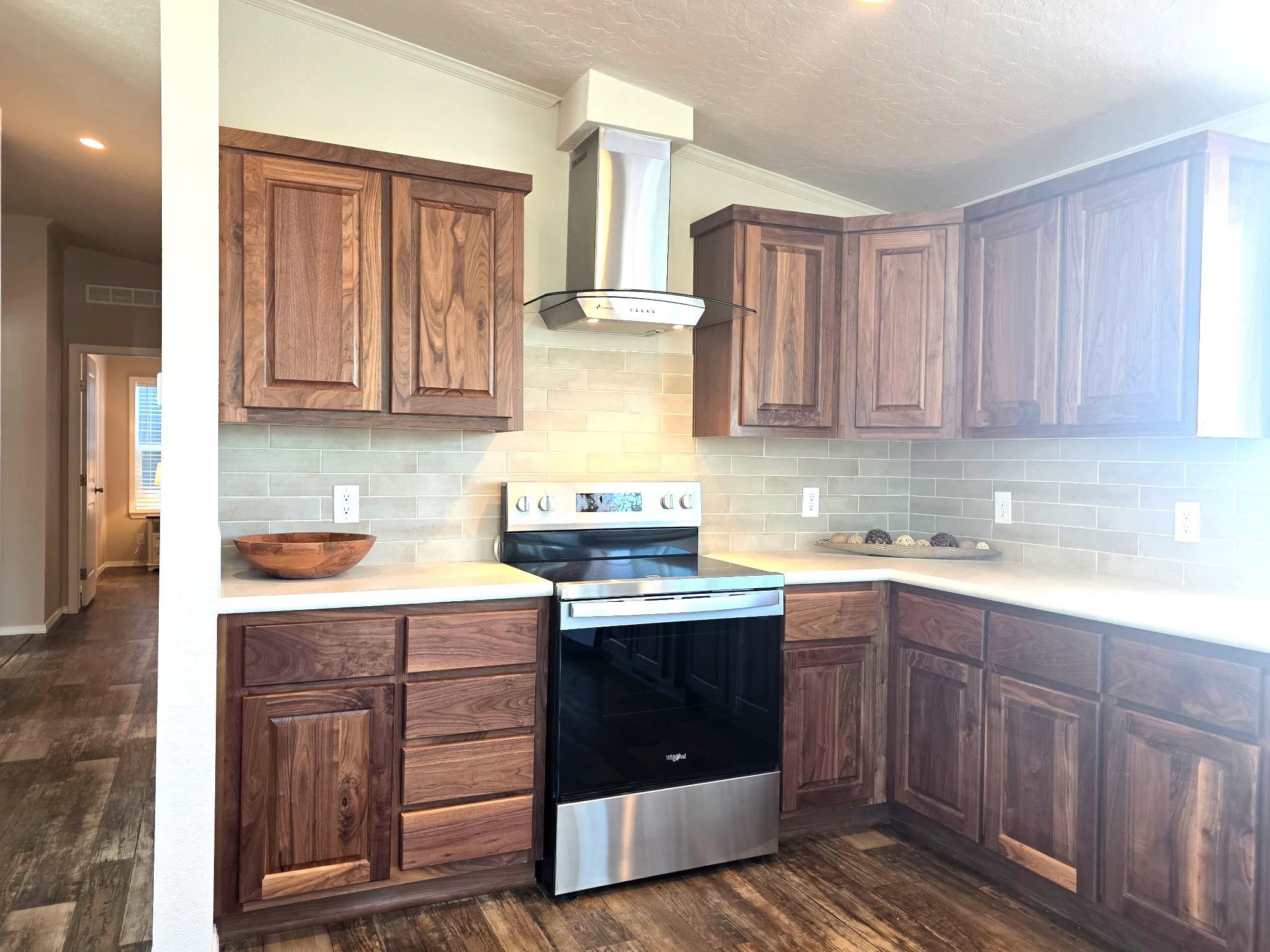 The timberline  home features