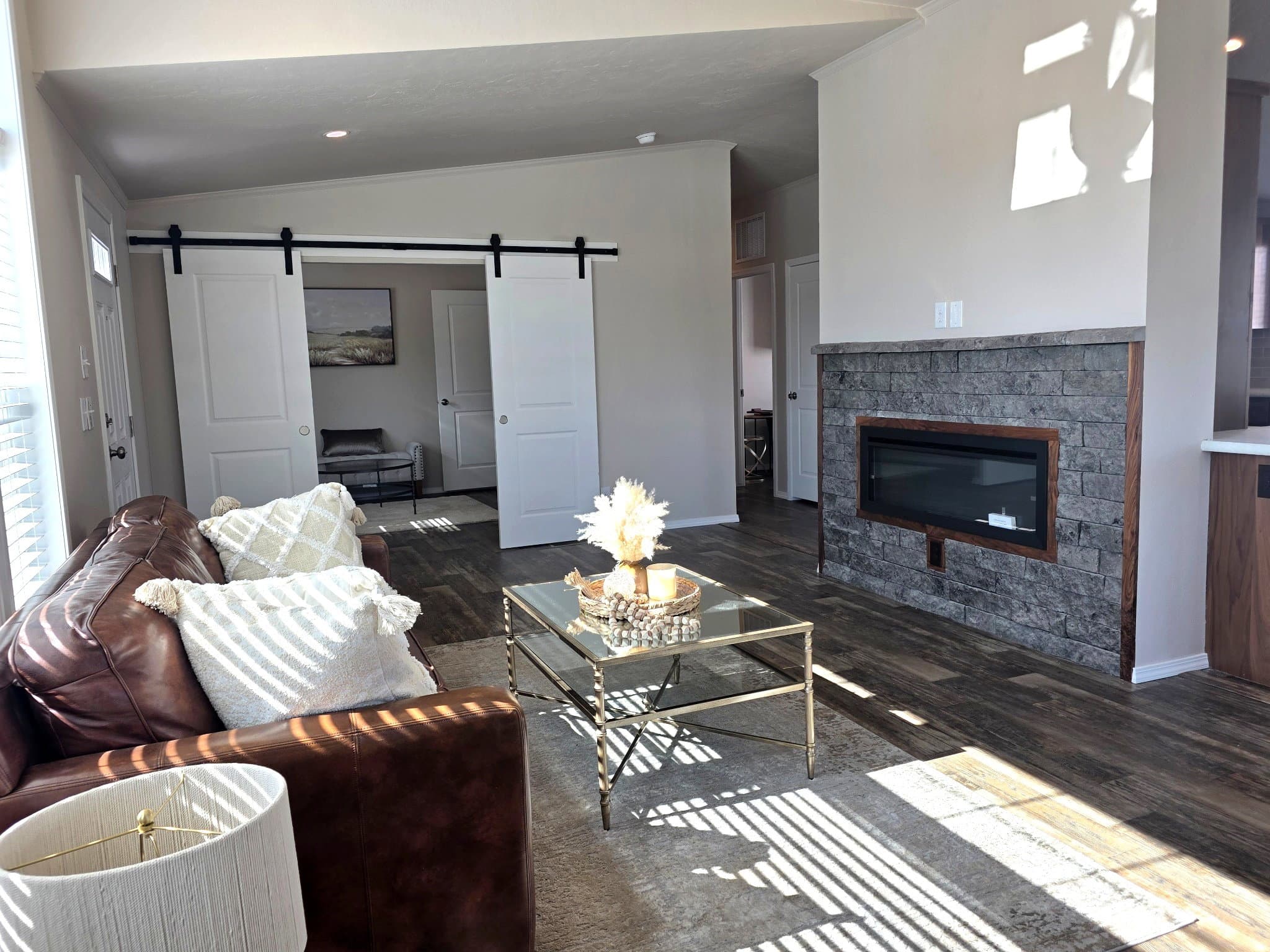 The timberline  home features