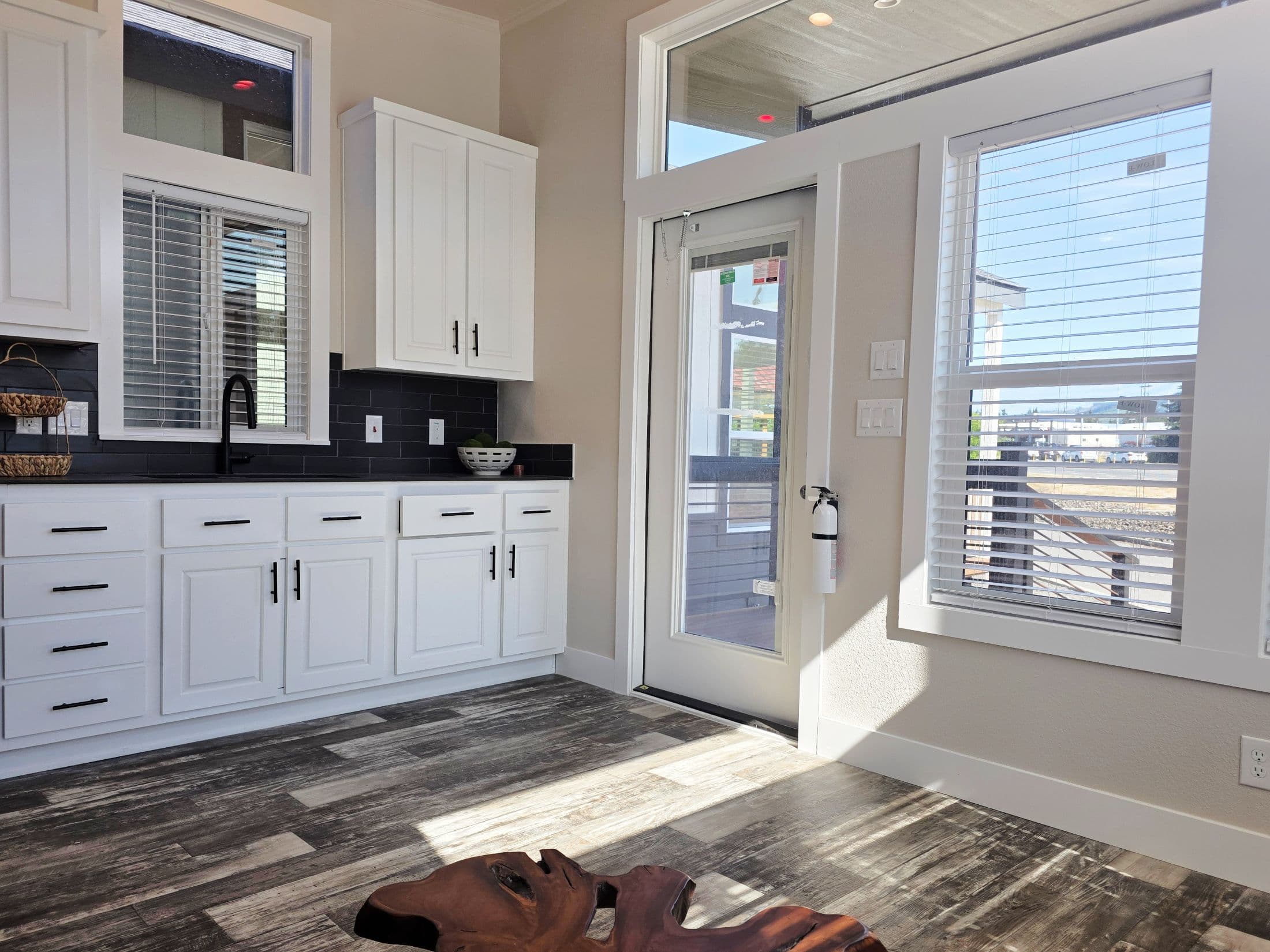 The salish  home features