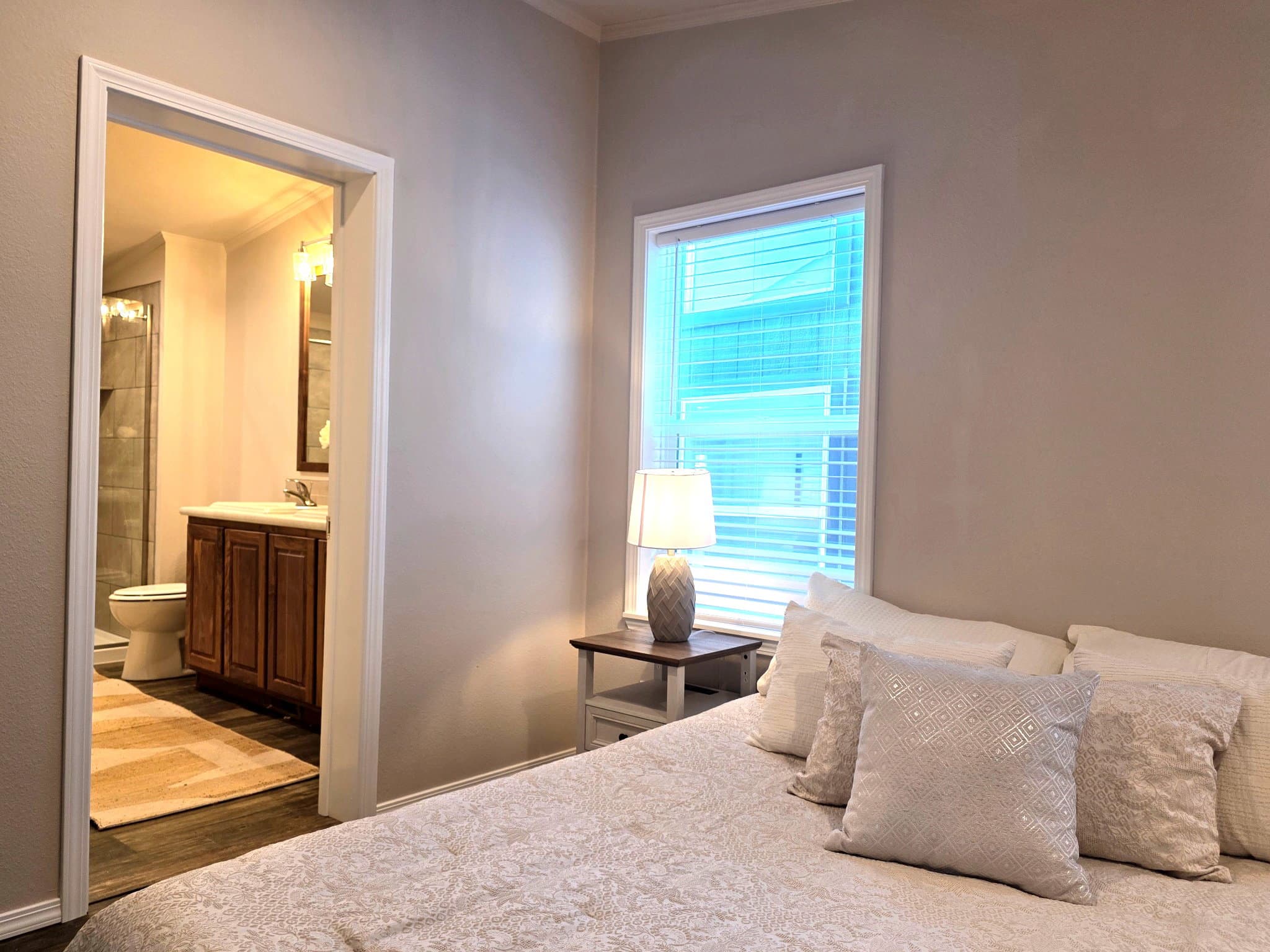 The timberline  home features