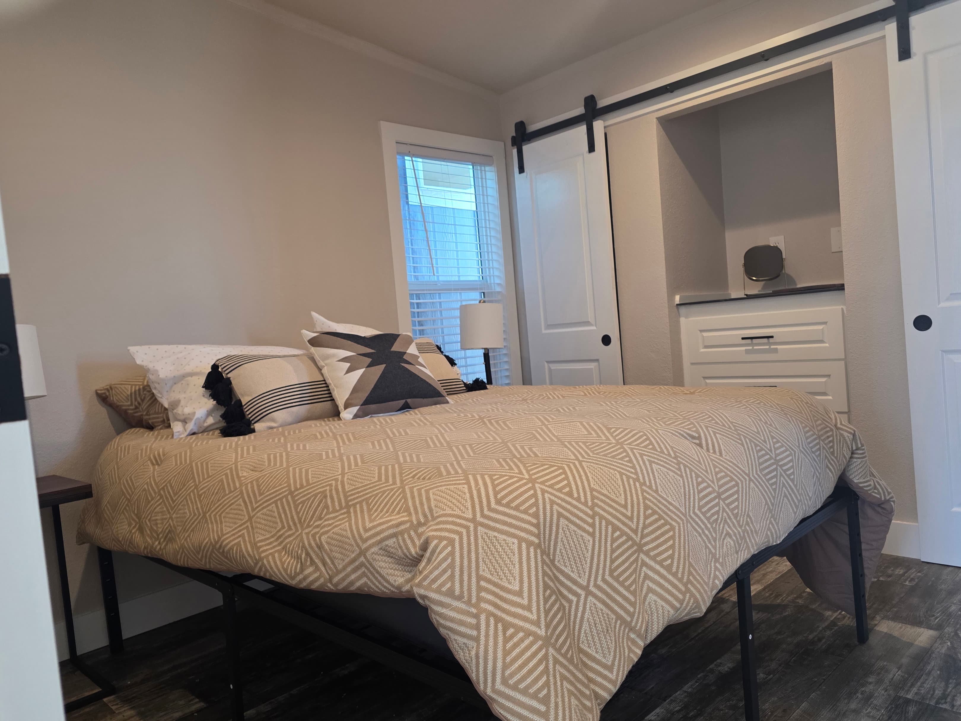 The salish  home features