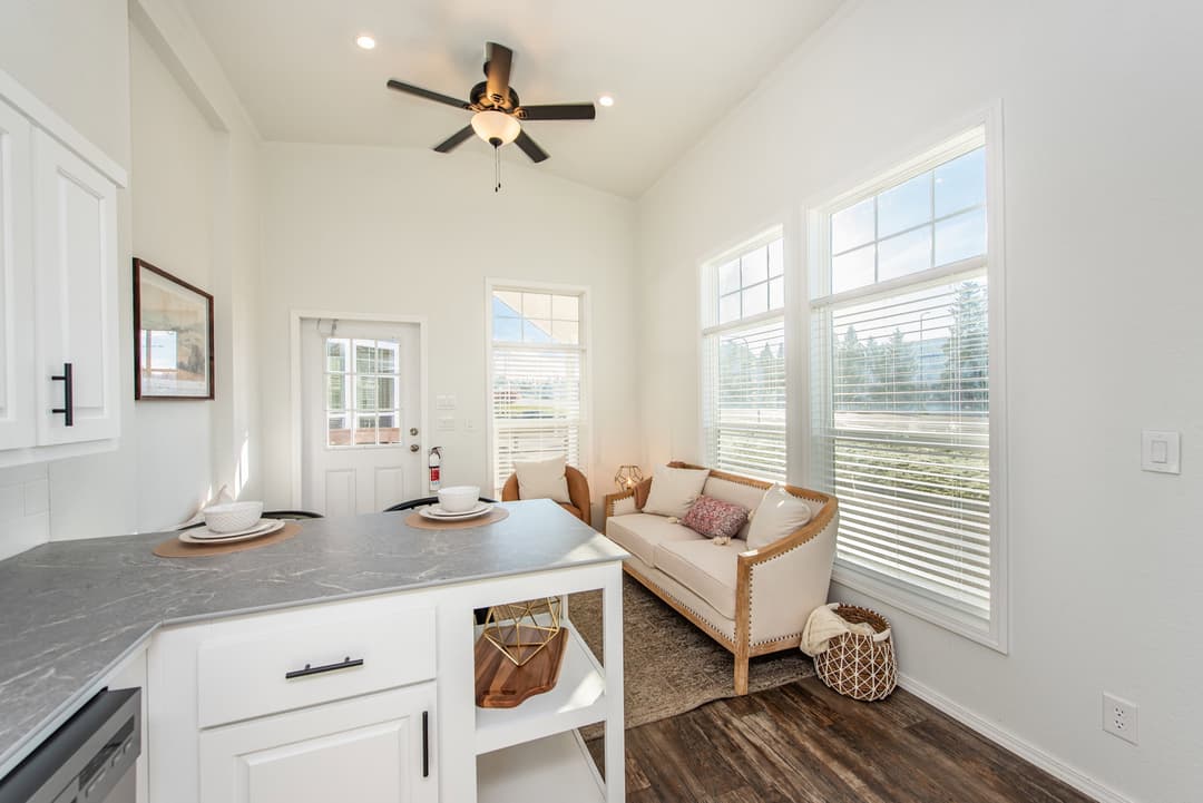 The alpine interior home features