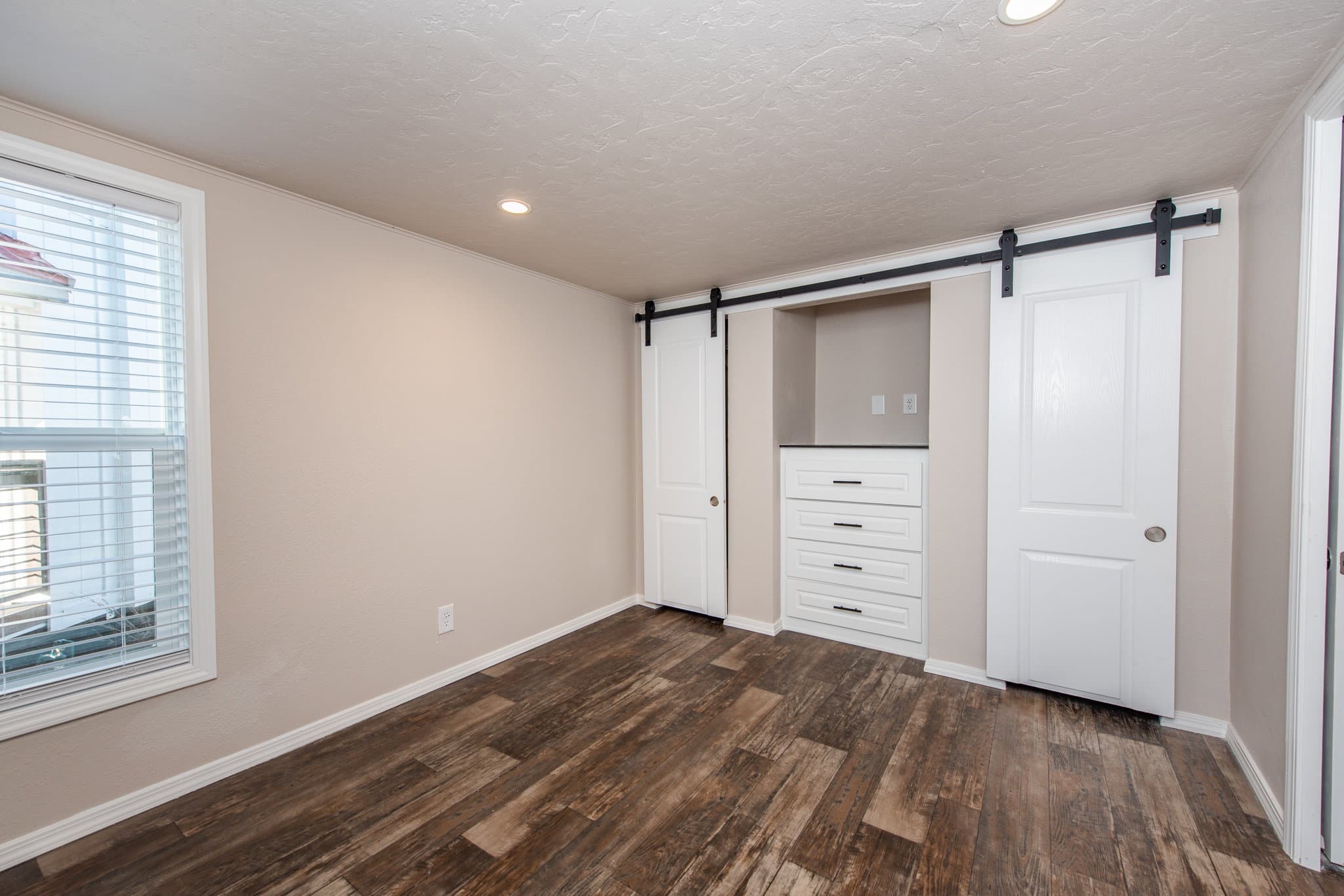 The lofted olympic bedroom home features