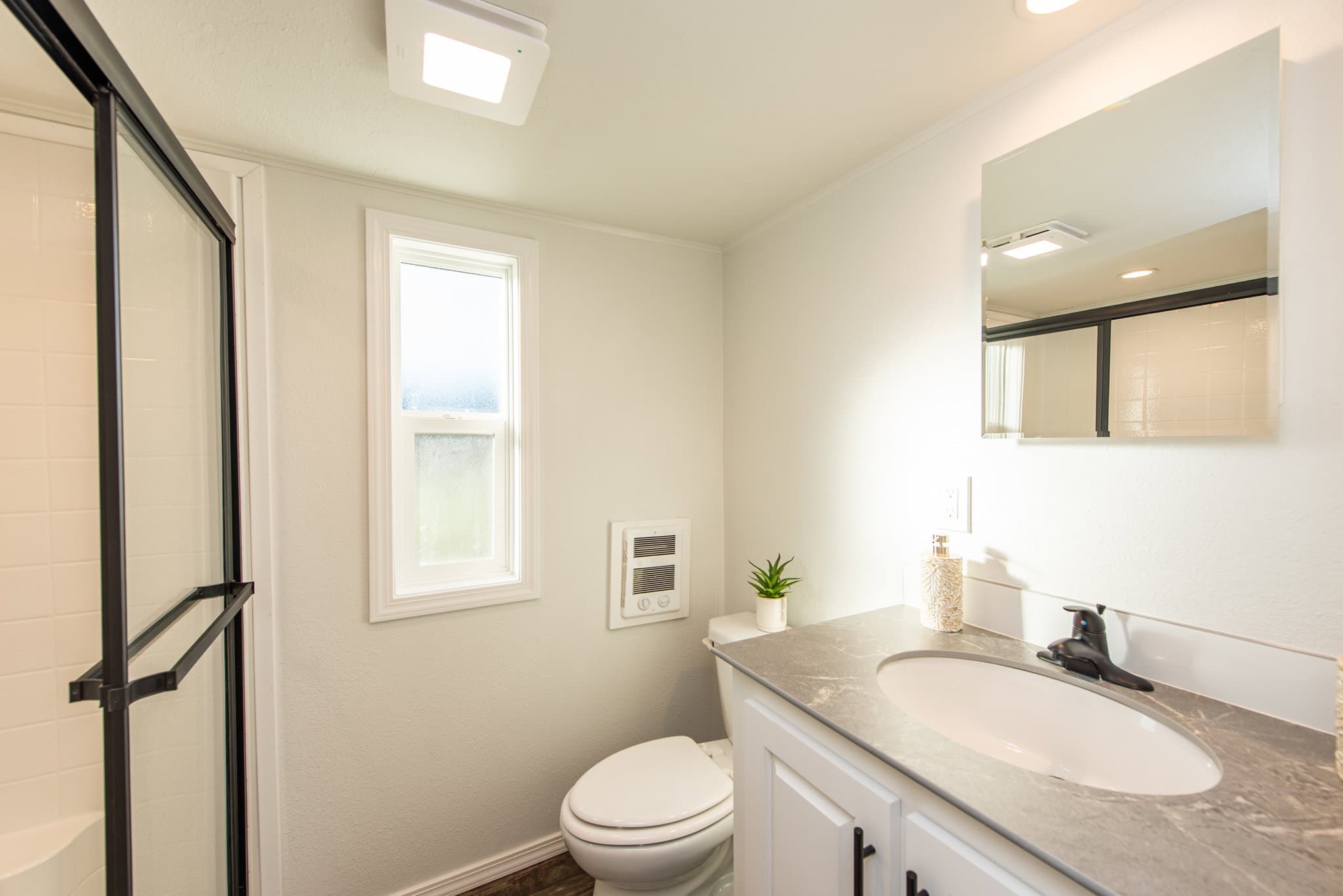 The alpine bathroom home features
