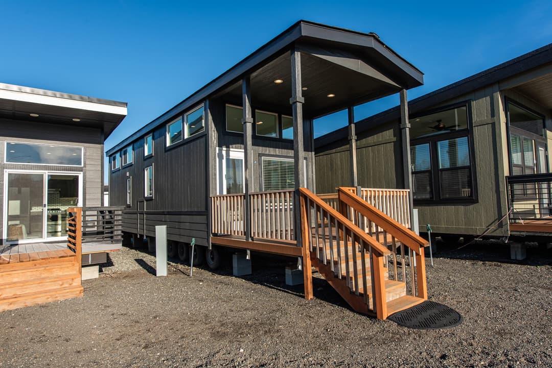 The townsend exterior home features