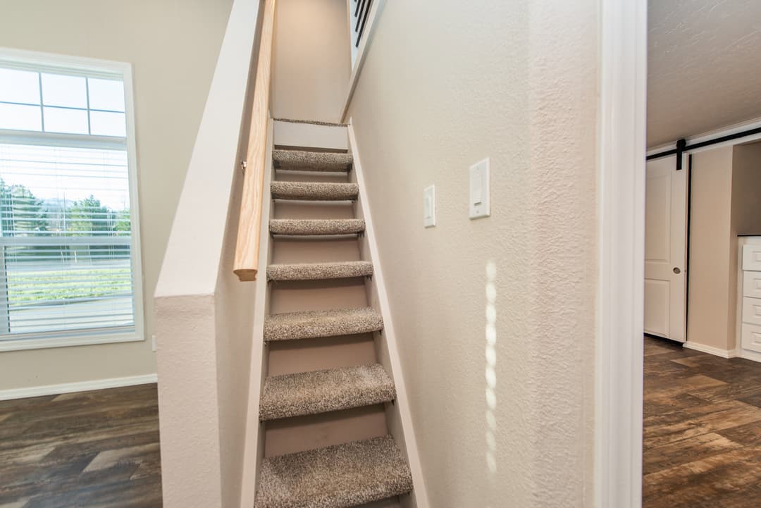 The lofted olympic interior home features