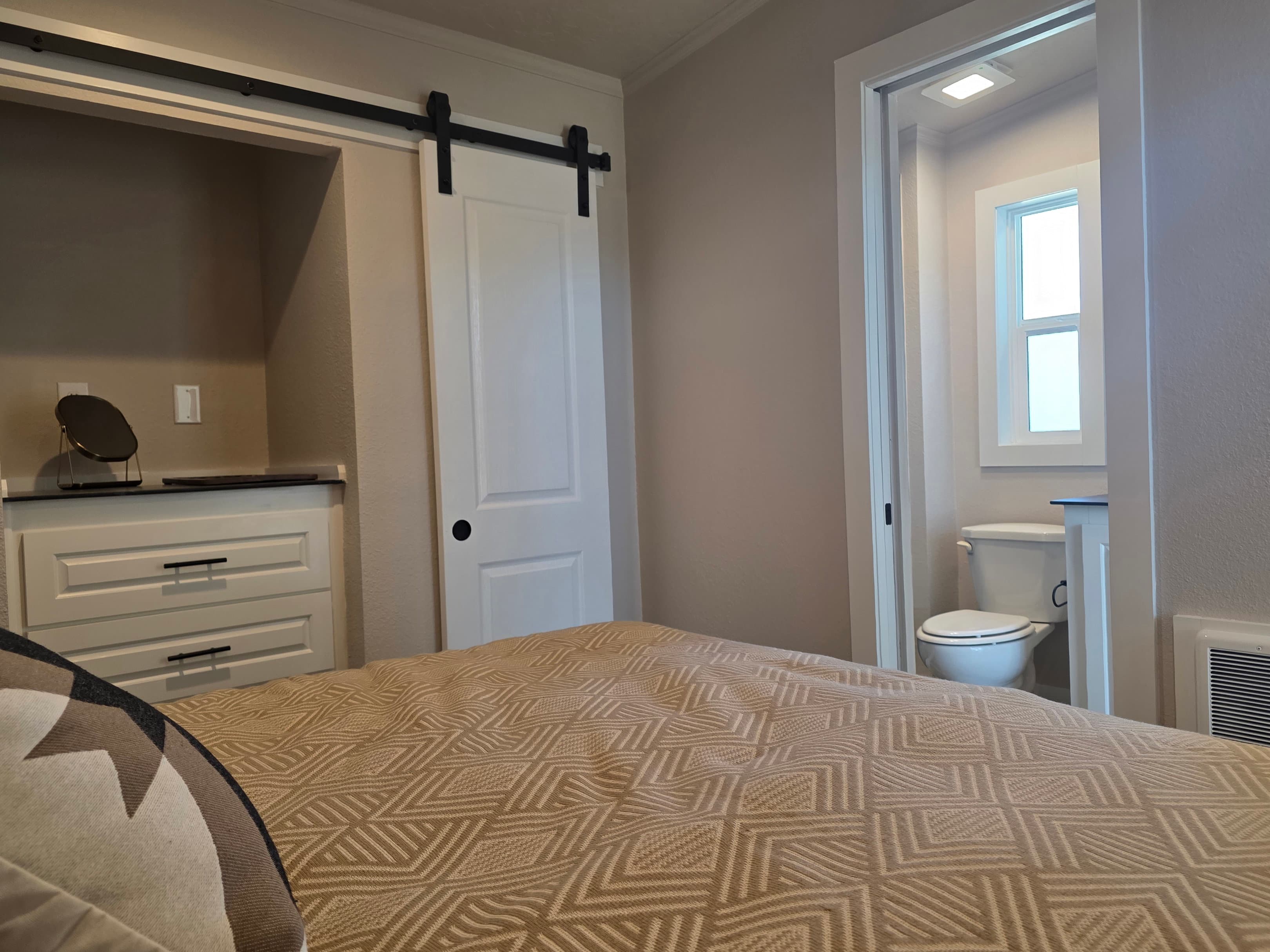 The salish  home features